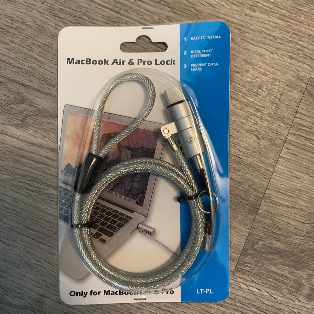 Apple laptop lock